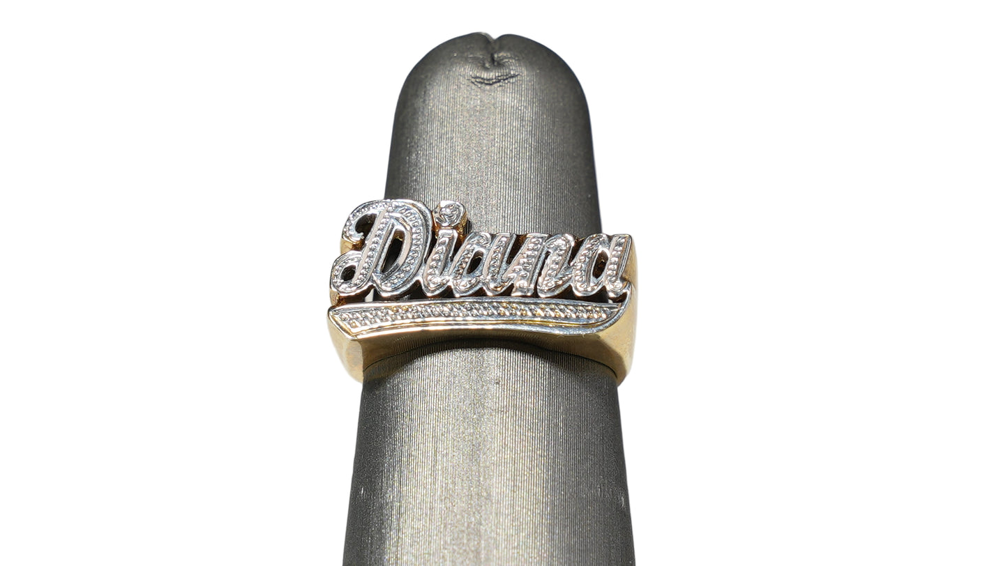 Gold Old School Name Ring with Diamond Cuts