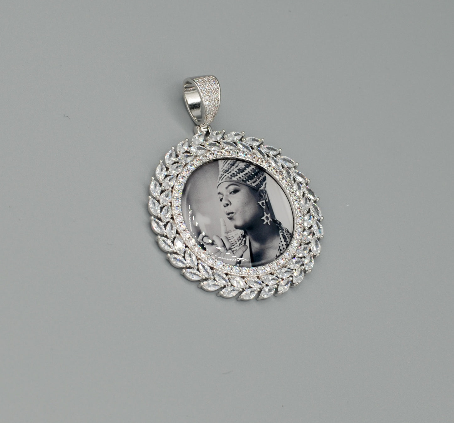 14k Gold or White Gold plated Round Wreath Custom 3D Photo Picture Charm Pendant 1.9 inch (47mm)