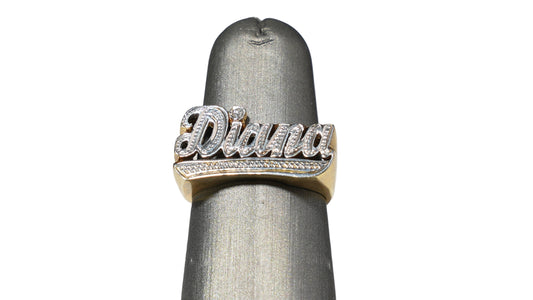 Gold Old School Name Ring with Diamond Cuts