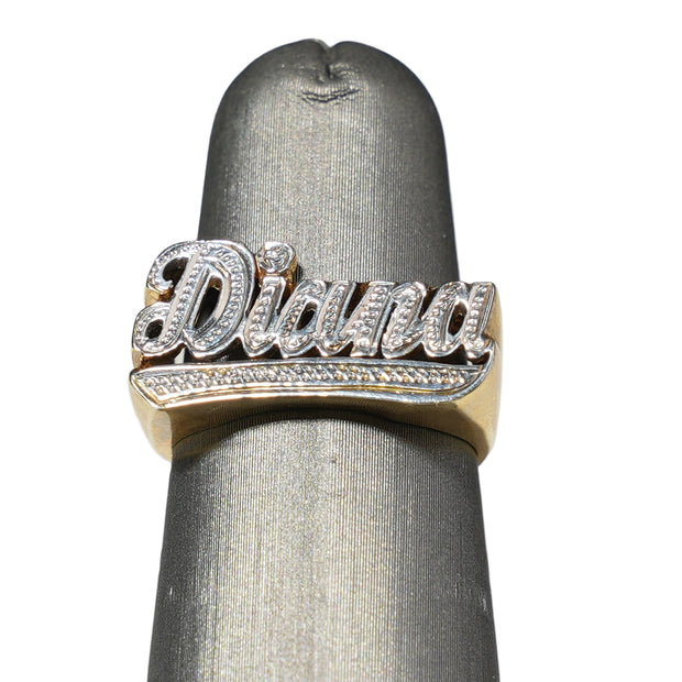 Gold Old School Name Ring with Diamond Cuts
